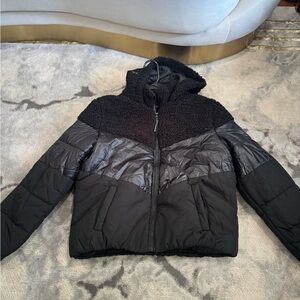 women’s black jacket size large NWOT